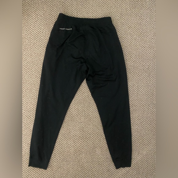 Under Armour Joggers - Picture 2 of 2